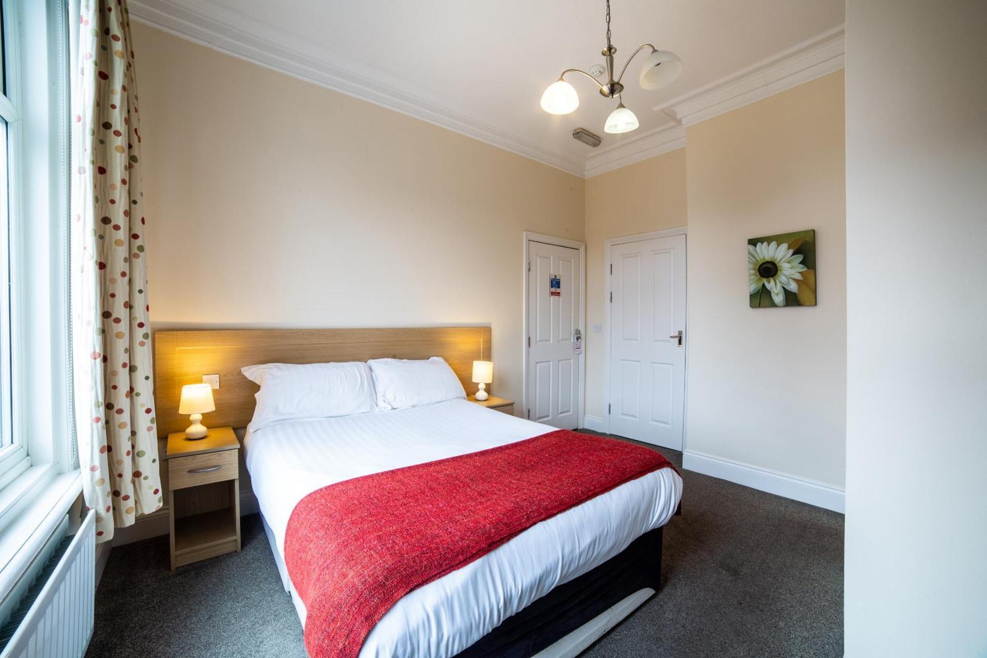 The Douglas Hotel Hartlepool Extérieur photo