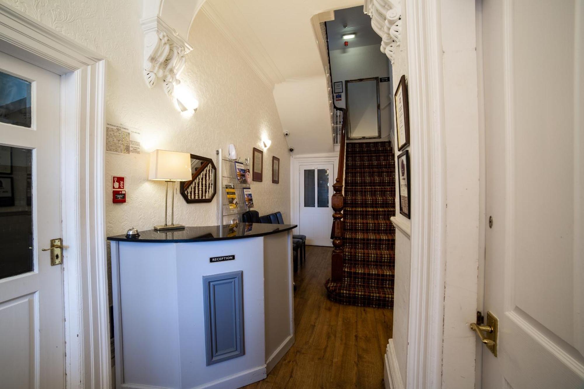 The Douglas Hotel Hartlepool Extérieur photo