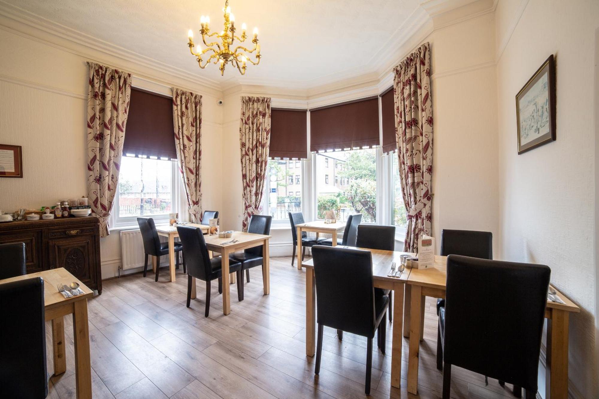 The Douglas Hotel Hartlepool Extérieur photo