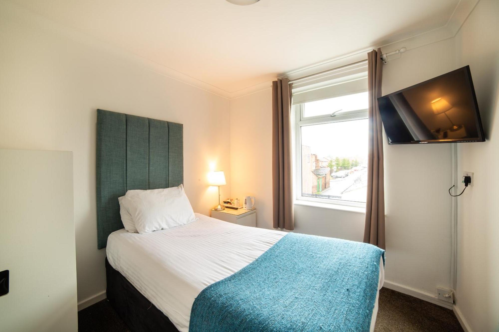 The Douglas Hotel Hartlepool Extérieur photo